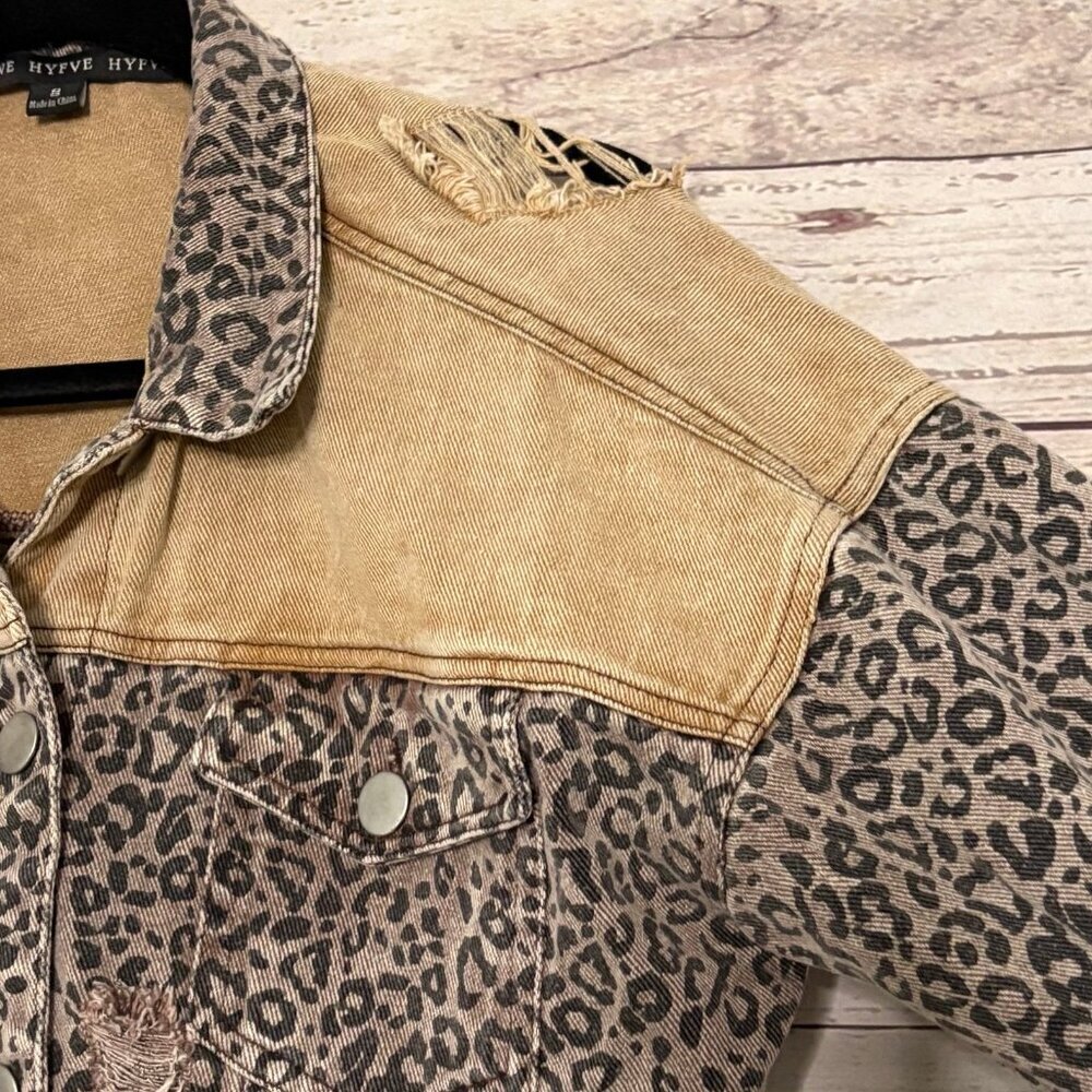 HYFVE Distressed Cropped Denim Leopard Print Jacket Small - Picture 6 of 11